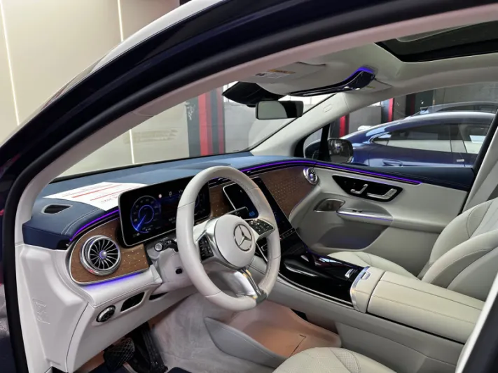 Mercedes-Benz EQE 2023