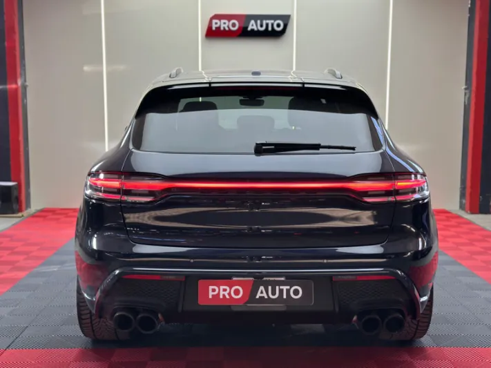 PORSCHE MACAN GTS 2023