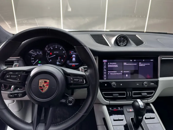 PORSCHE MACAN GTS 2023