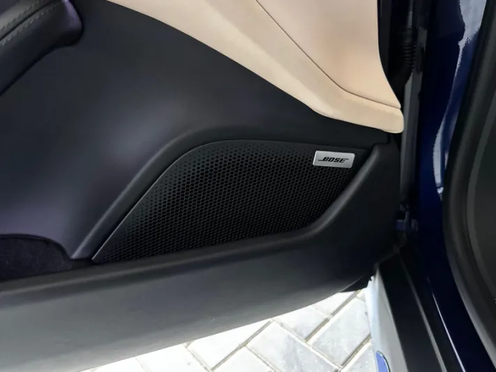 PORSCHE TAYCAN TURBO 2020