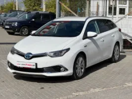 2015 Toyota Auris