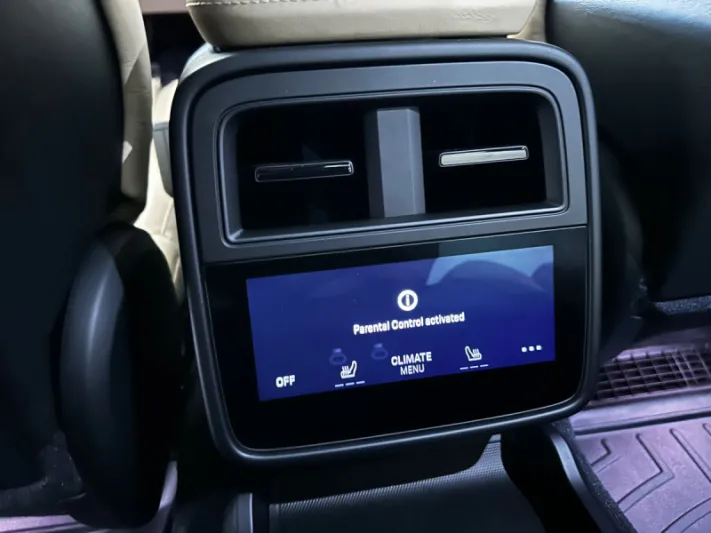 PORSCHE TAYCAN TURBO 2020