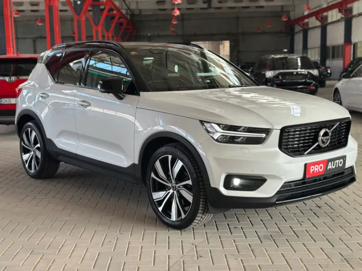 VOLVO XC40 T5 Recharge 2021