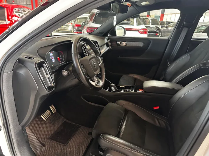 VOLVO XC40 T5 Recharge 2021