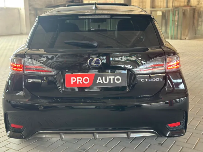 LEXUS CT 200h F Sport 2015