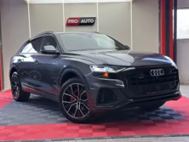 AUDI Q8 2019