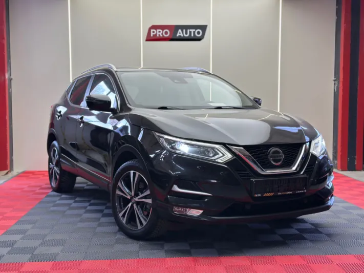 NISSAN QASHQAI 2020