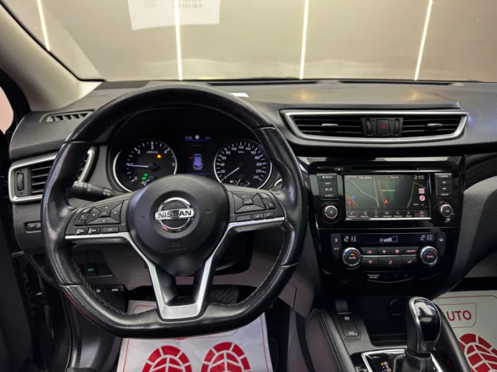 NISSAN QASHQAI 2020