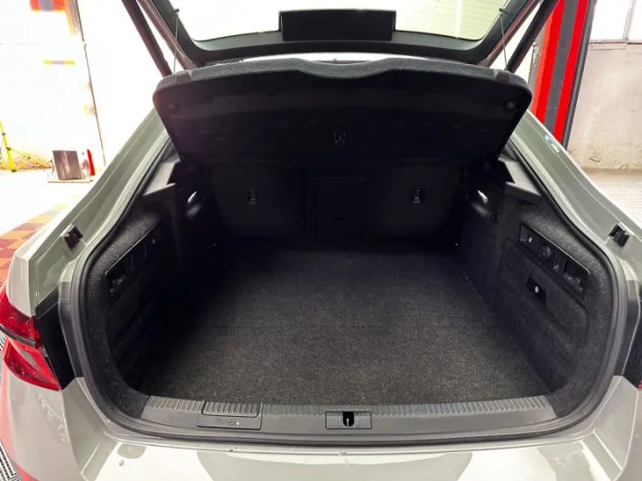 SKODA SUPERB PHEV 2020