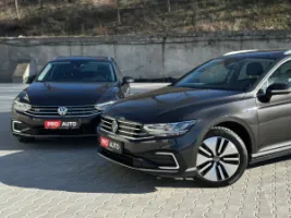 VOLKSWAGEN PASSAT 2020