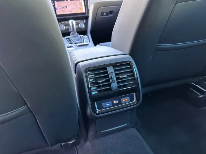 VOLKSWAGEN PASSAT 2020