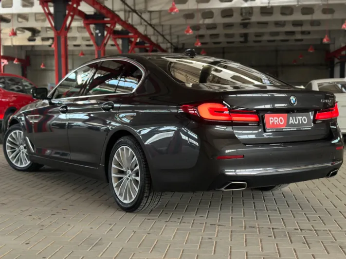 BMW 520d G30 2021