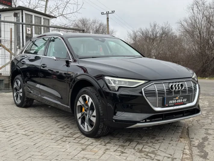 2020 Audi e-tron