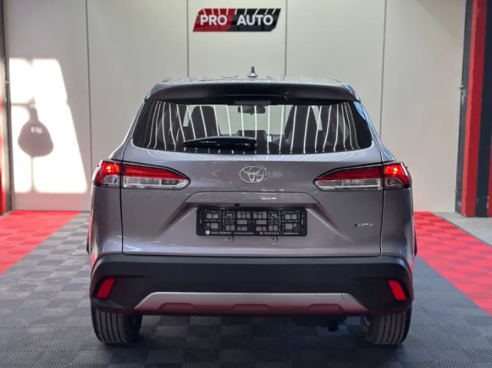 TOYOTA COROLLA CROSS 2026