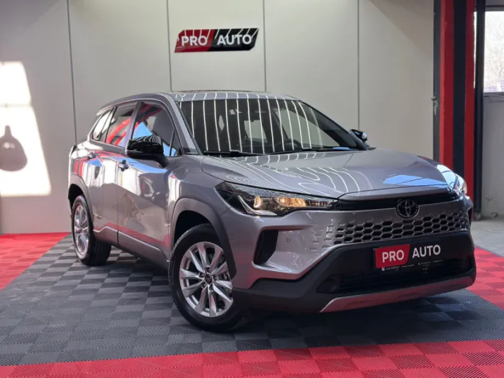 TOYOTA COROLLA CROSS 2026