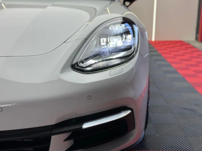 PORSCHE PANAMERA 2017