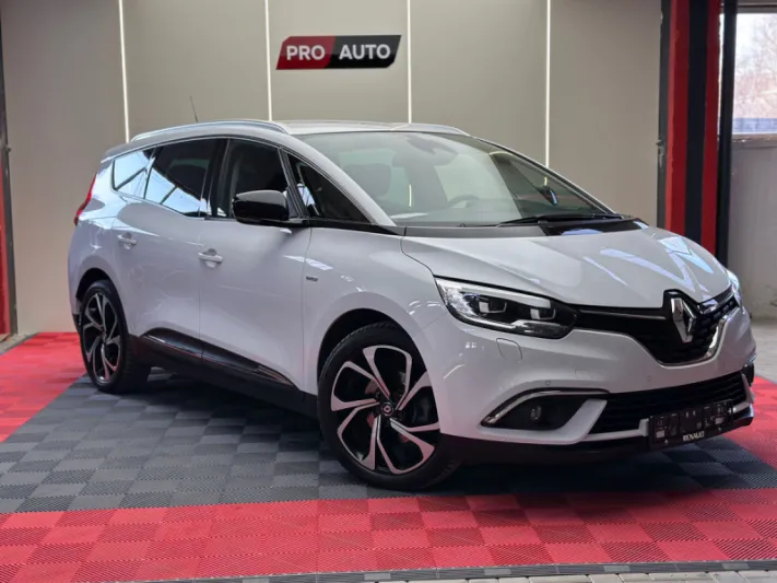 RENAULT GRAND SCENIC BOSE 2017