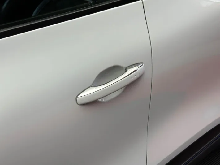 RENAULT GRAND SCENIC BOSE 2017