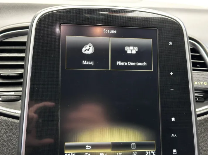 RENAULT GRAND SCENIC BOSE 2017