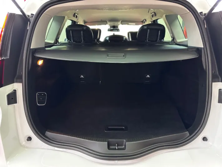 RENAULT GRAND SCENIC BOSE 2017