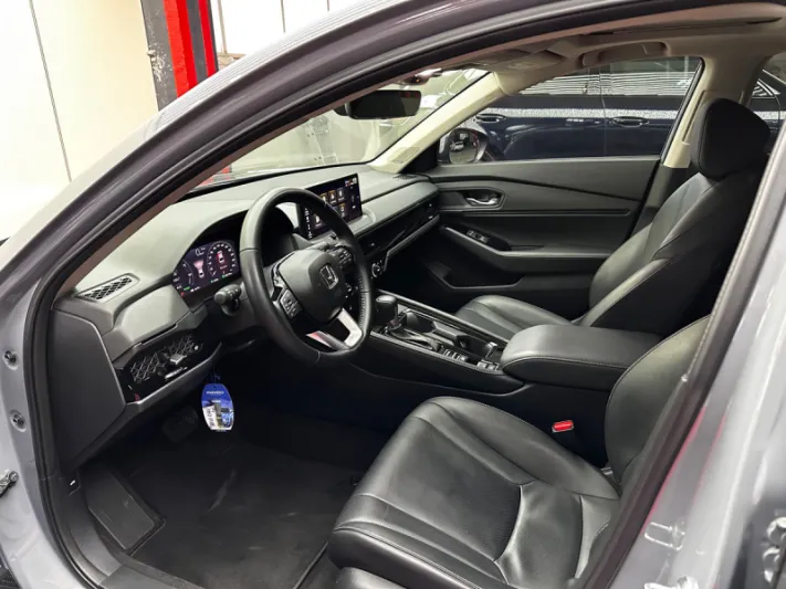 HONDA ACCORD TOURING 2023