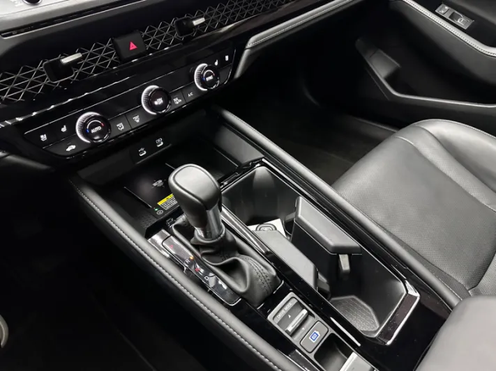 HONDA ACCORD TOURING 2023