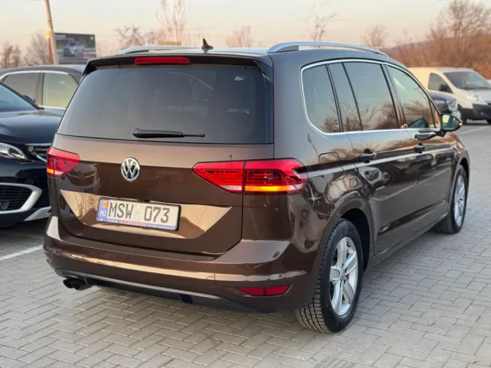 2016 Volkswagen Touran