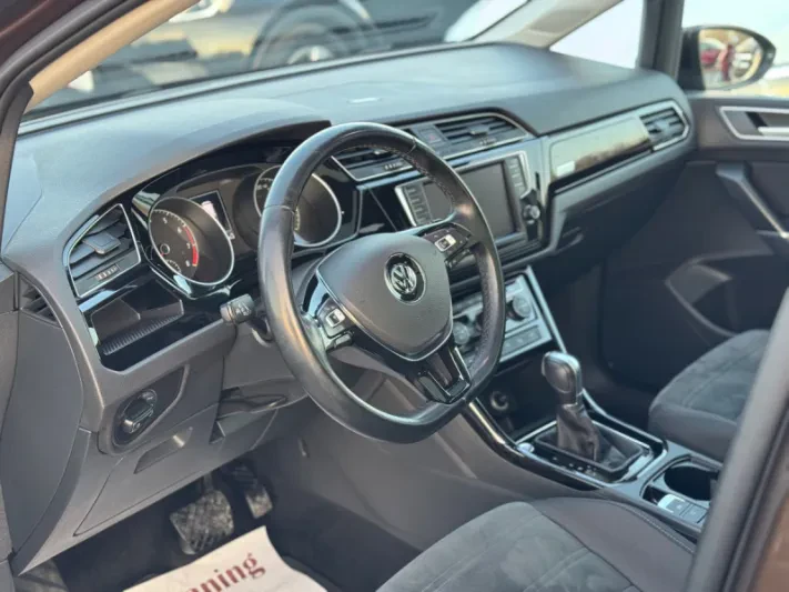 2016 Volkswagen Touran