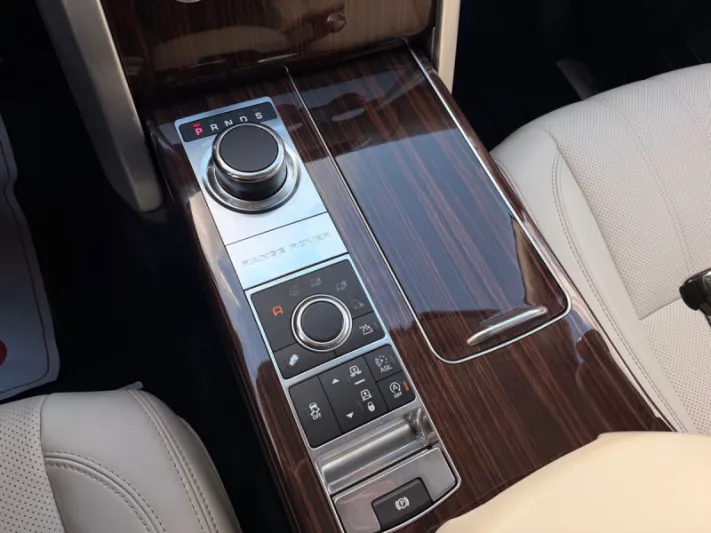 LAND ROVER RANGE ROVER VOGUE 2015