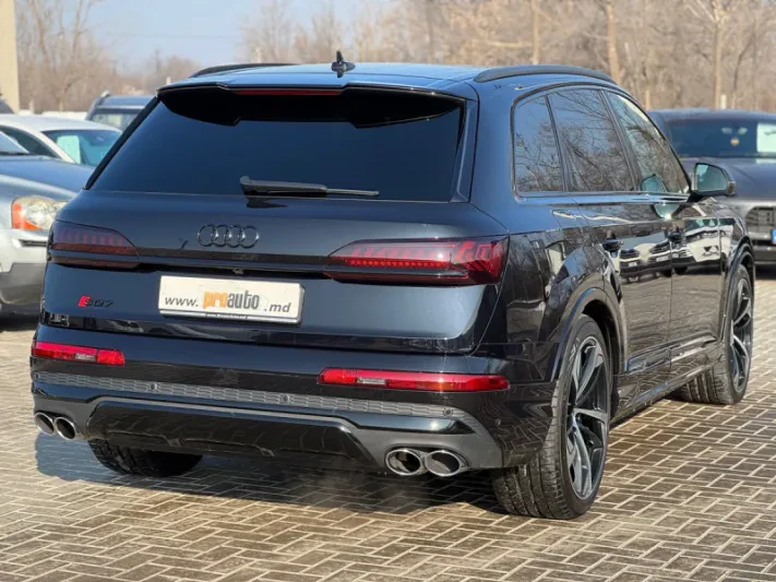2019 Audi SQ7