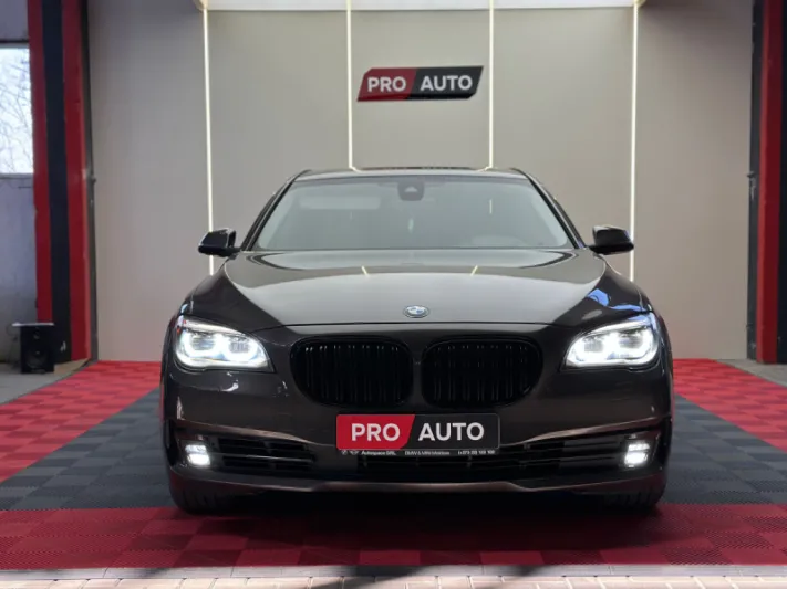 BMW 740d F02 2012
