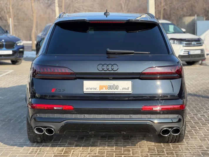 2019 Audi SQ7