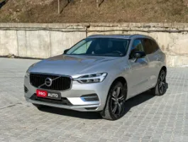 VOLVO XC60 T8 2019