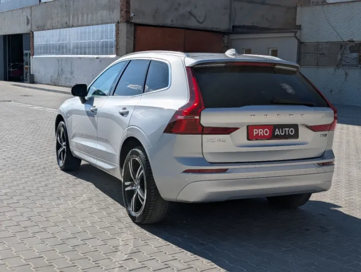 VOLVO XC60 T8 2019
