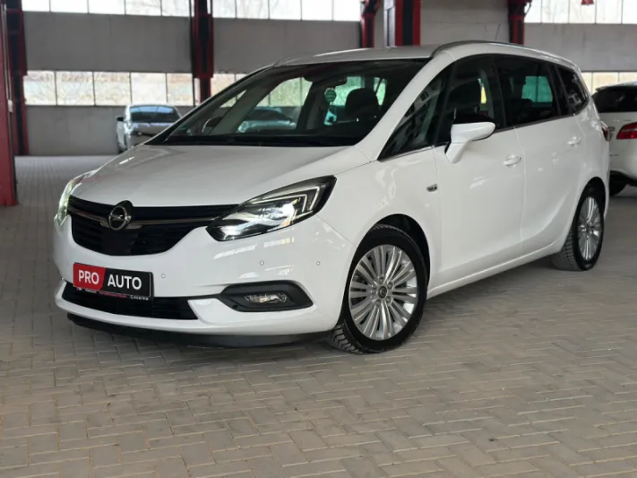 OPEL ZAFIRA 2017