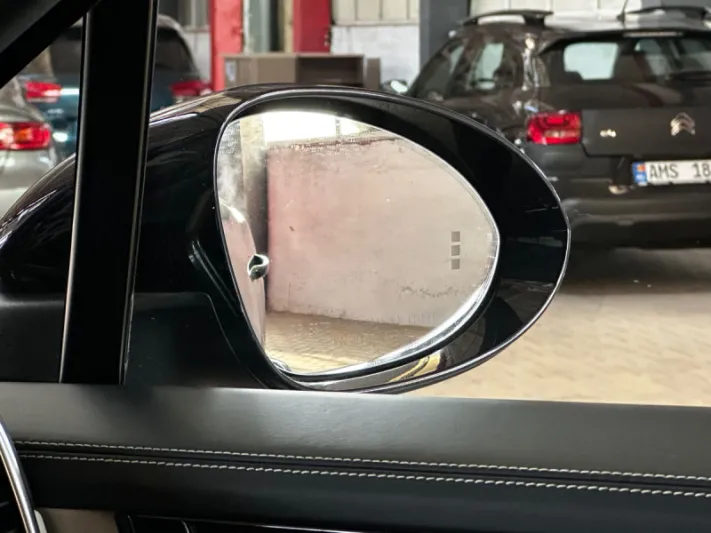 PORSCHE CAYENNE E-HYBRID 2019