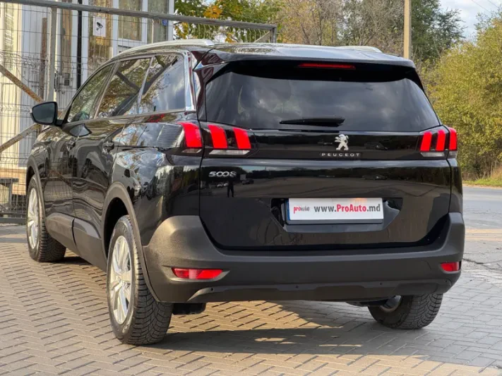 2018 Peugeot 5008