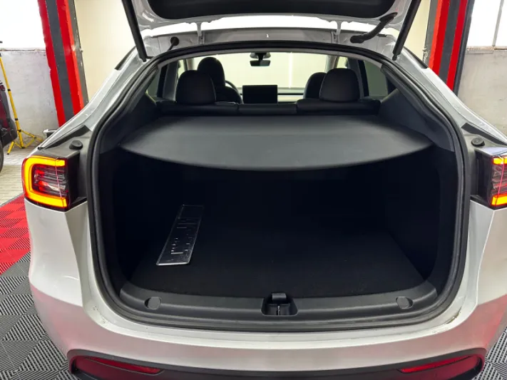 TESLA MODEL Y 2023 DUAL MOTORS