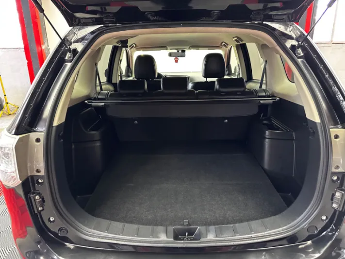 MITSUBISHI OUTLANDER 2014