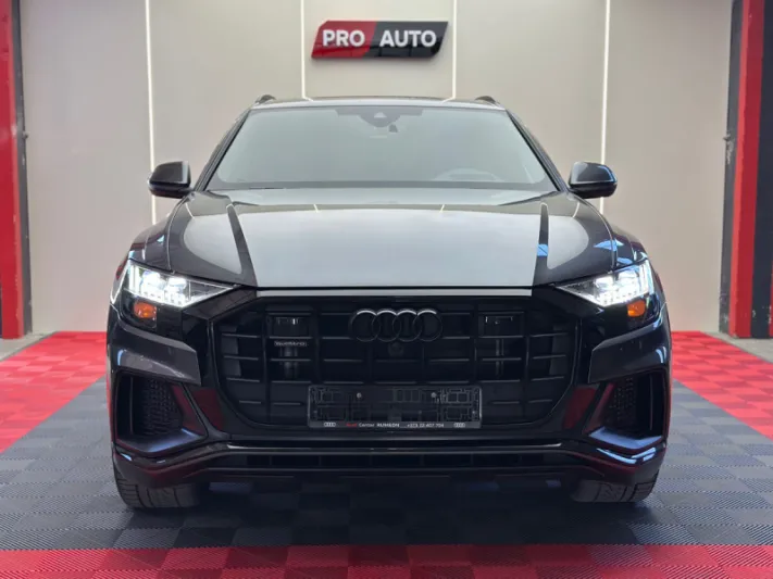2023 Audi Q8