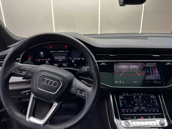 2023 Audi Q8
