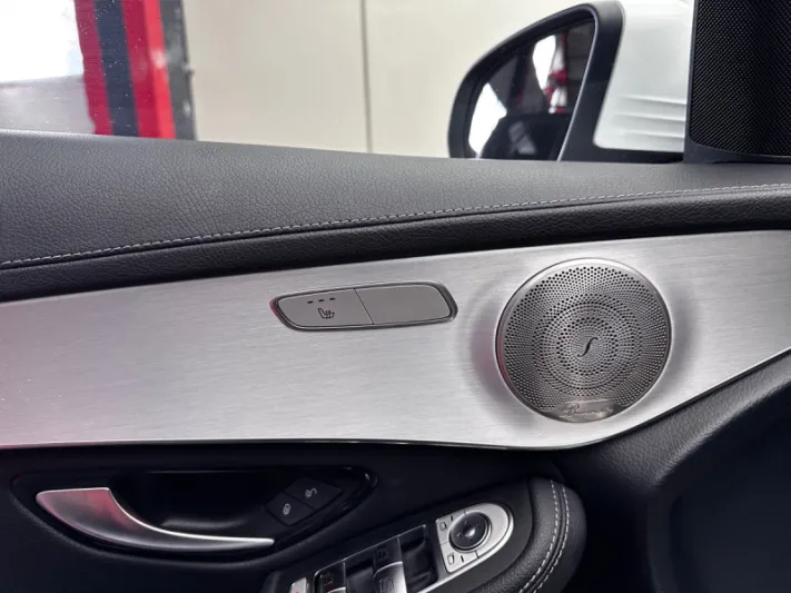 Mercedes-Benz GLC 300e 2020