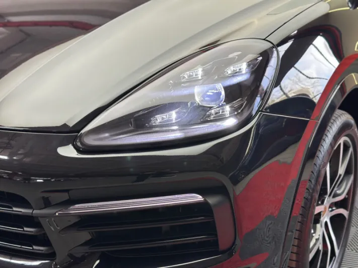 PORSCHE CAYENNE 2018