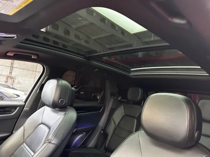 PORSCHE CAYENNE 2018