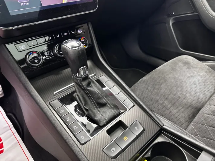 SKODA SUPERB PHEV 2020