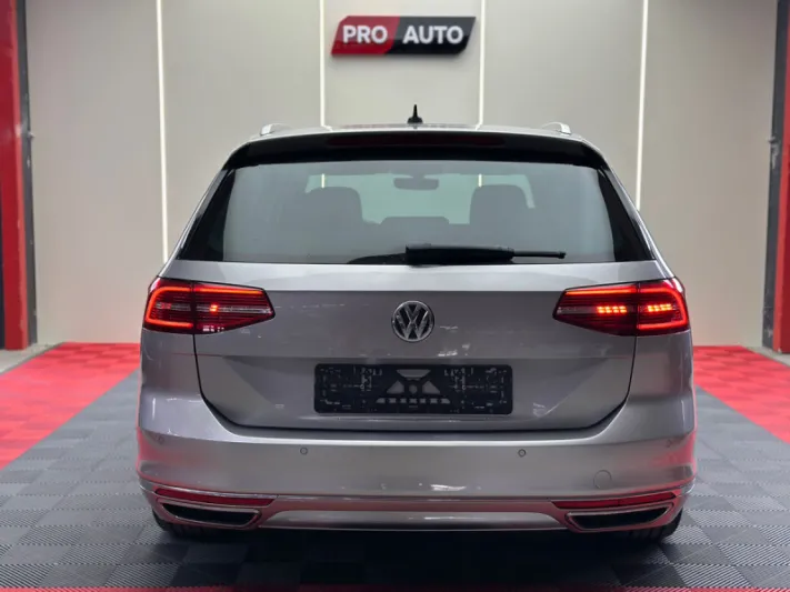 VOLKSWAGEN PASSAT GTE 2016