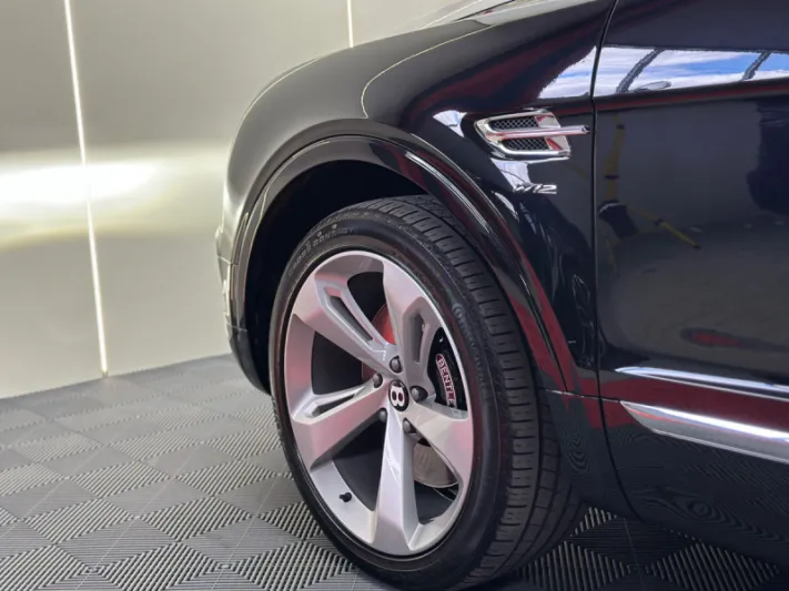 BENTLEY BENTAYGA W12 2016