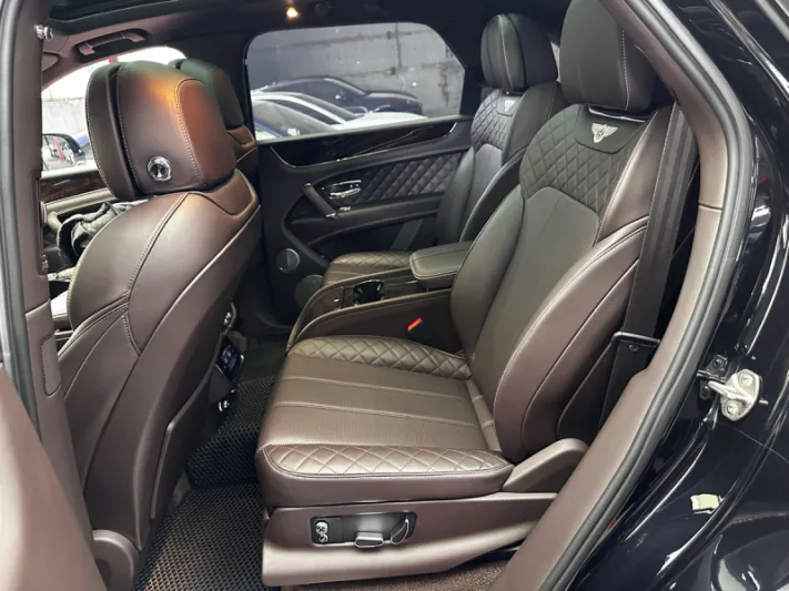 BENTLEY BENTAYGA W12 2016