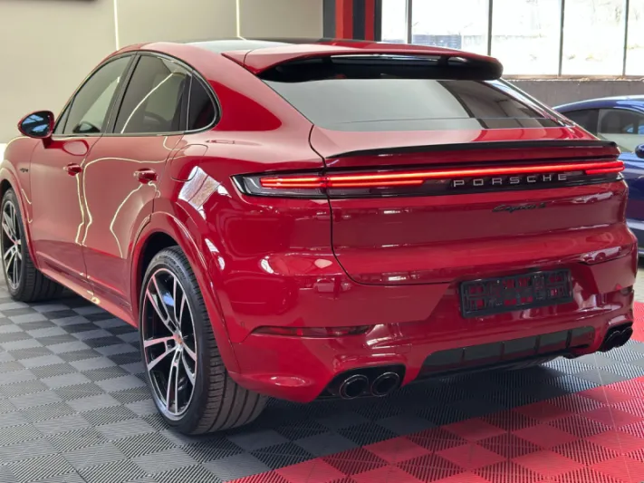 PORSCHE CAYENNE S COUPE E-HYBRID