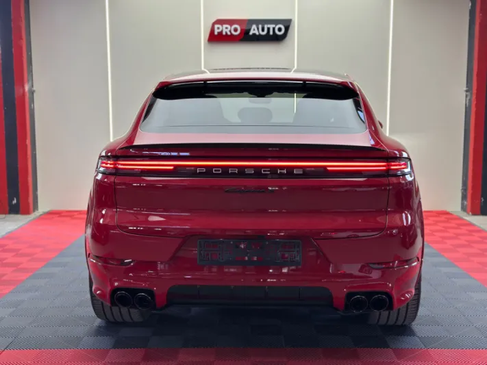 PORSCHE CAYENNE S COUPE E-HYBRID